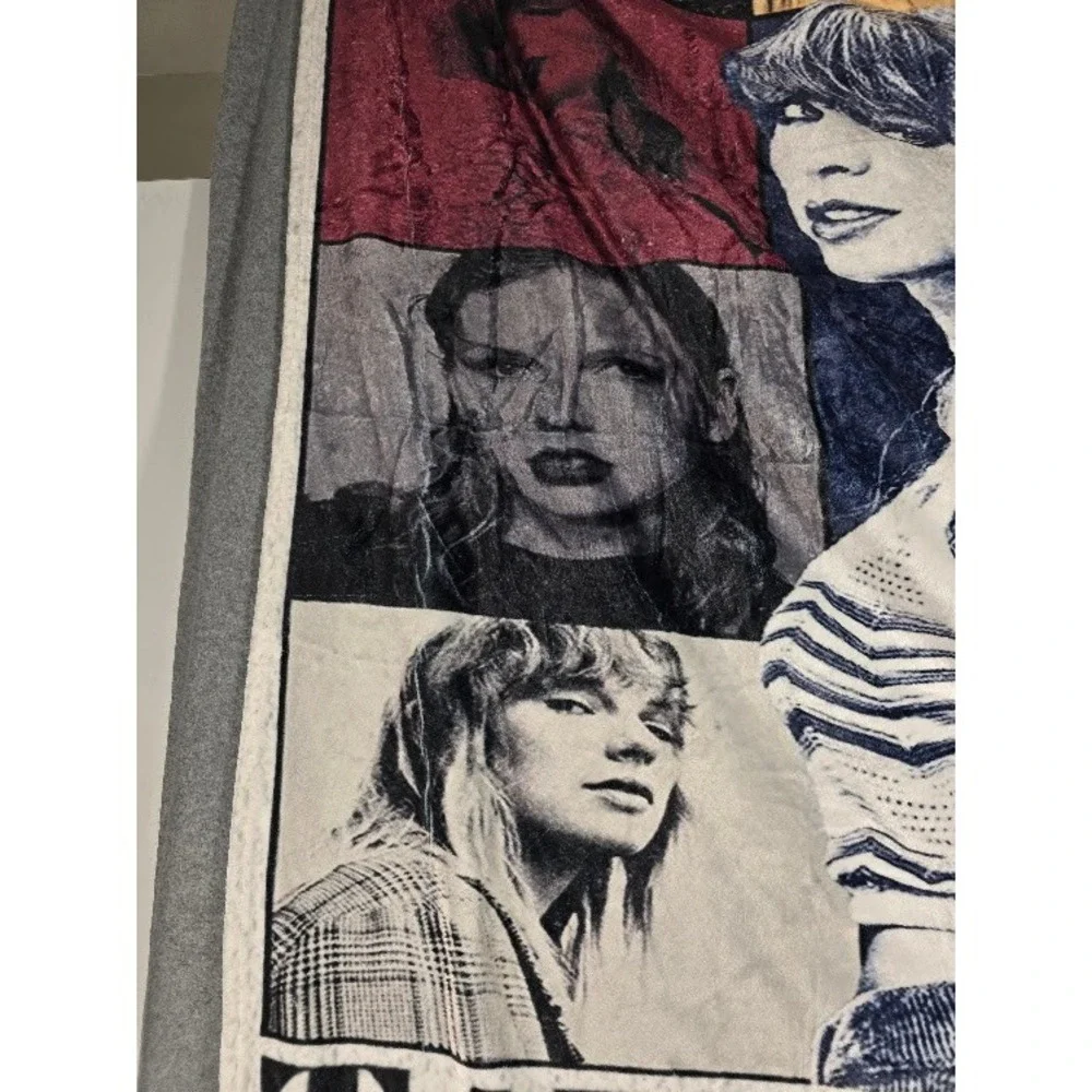Taylor Swift The Eras Tour Blanket Unisex OS Multi Excellent Fleece Throw